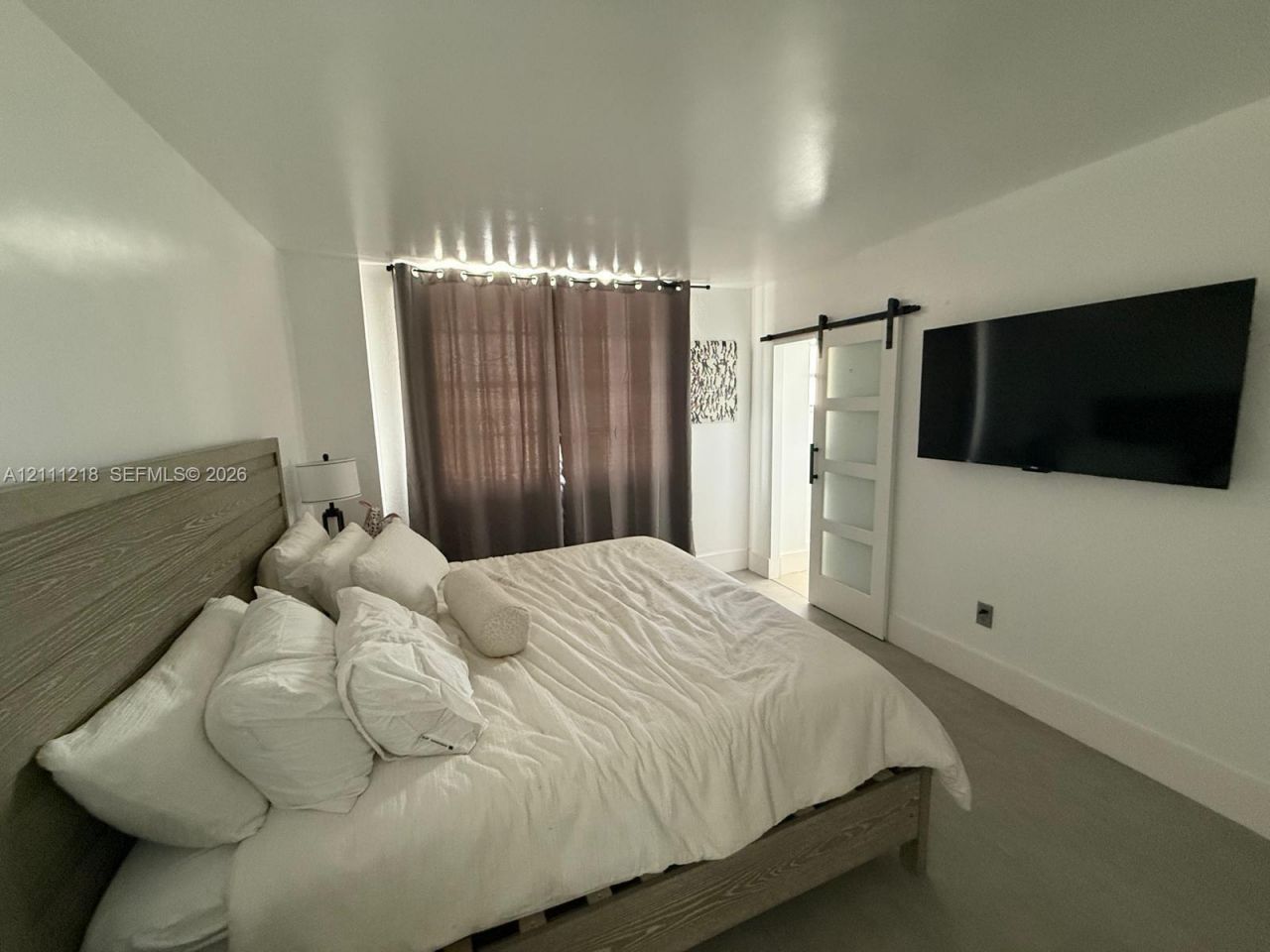 2829 Indian Creek Dr , Unit 408, Miami Beach, FL 33140 Photo