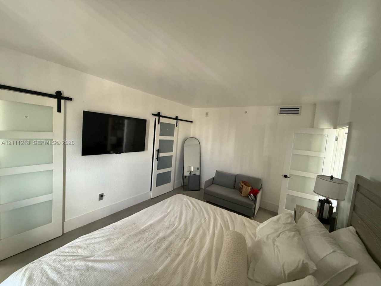 2829 Indian Creek Dr , Unit 408, Miami Beach, FL 33140 Photo