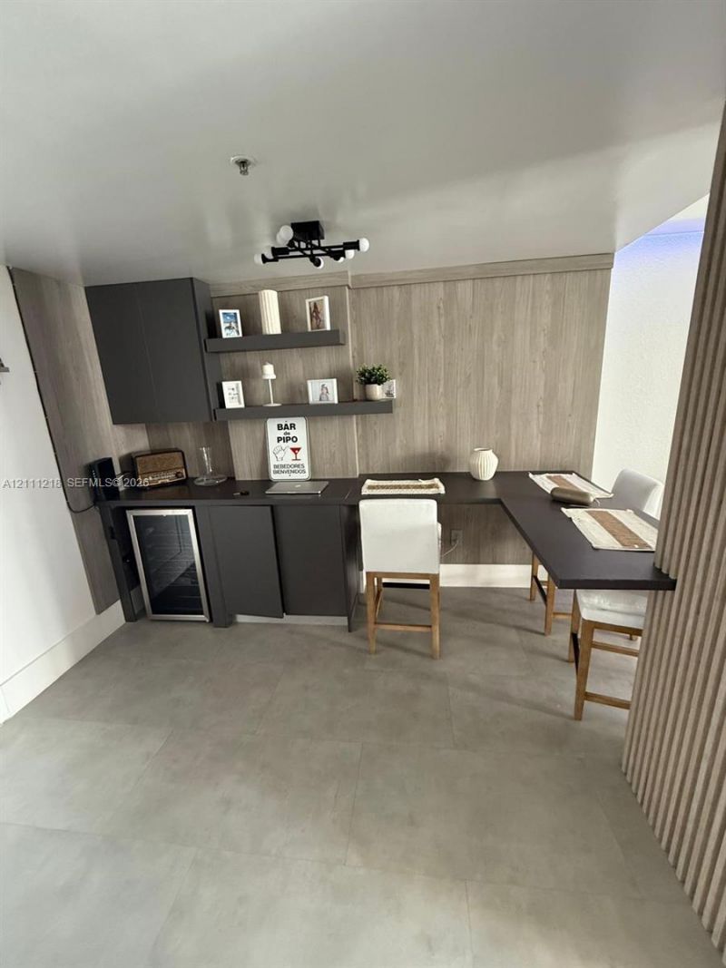 2829 Indian Creek Dr , Unit 408, Miami Beach, FL 33140 Photo