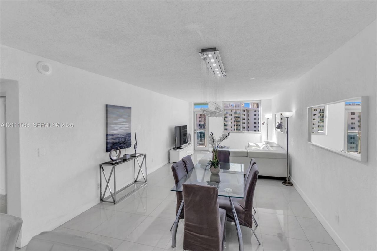 19370 Collins Ave , Unit 1516, Sunny Isles Beach, FL 33160 Photo
