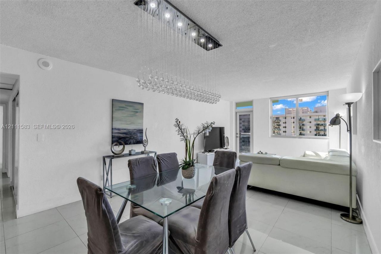 19370 Collins Ave , Unit 1516, Sunny Isles Beach, FL 33160 Photo