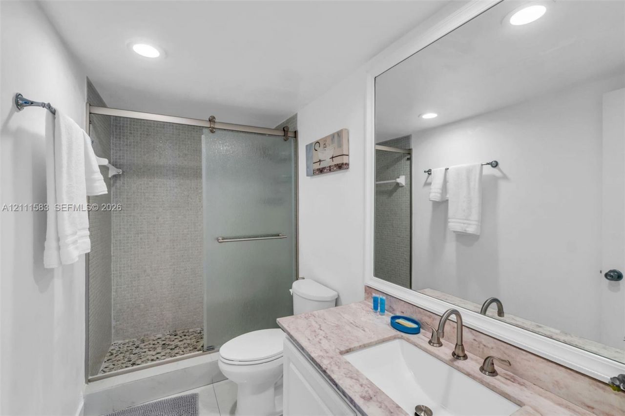 19370 Collins Ave , Unit 1516, Sunny Isles Beach, FL 33160 Photo