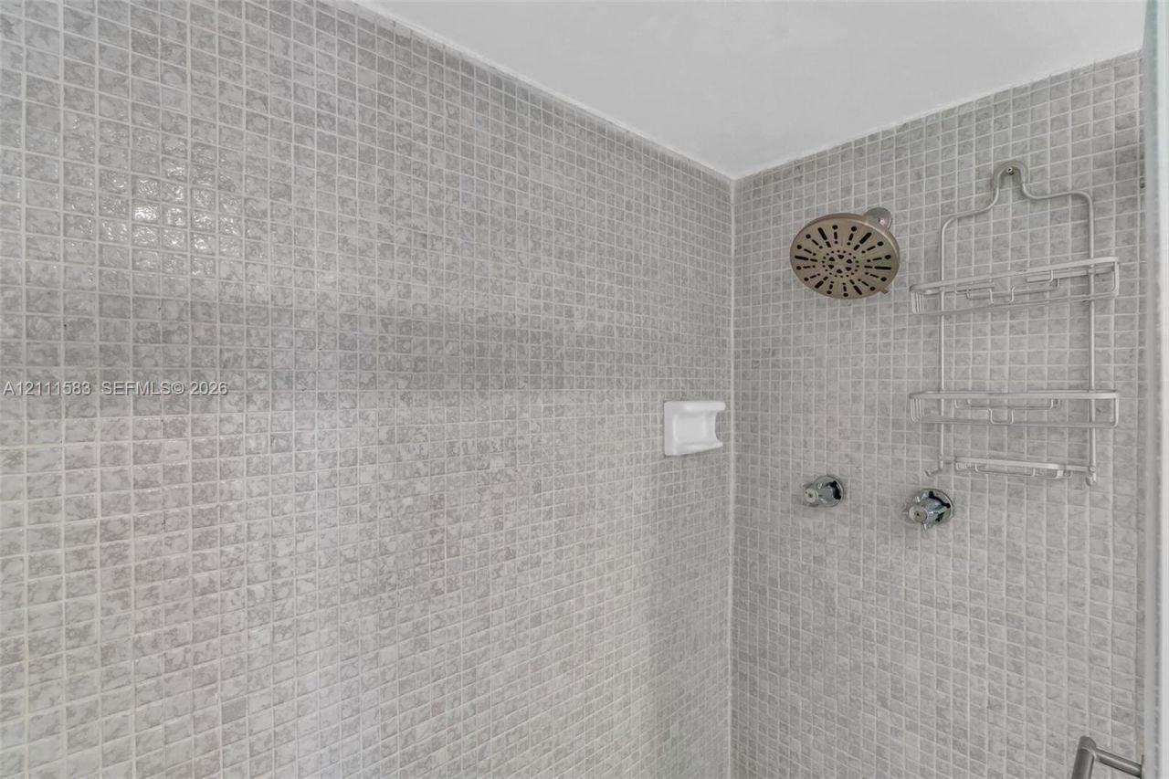 19370 Collins Ave , Unit 1516, Sunny Isles Beach, FL 33160 Photo