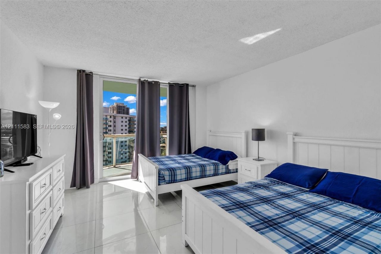 19370 Collins Ave , Unit 1516, Sunny Isles Beach, FL 33160 Photo