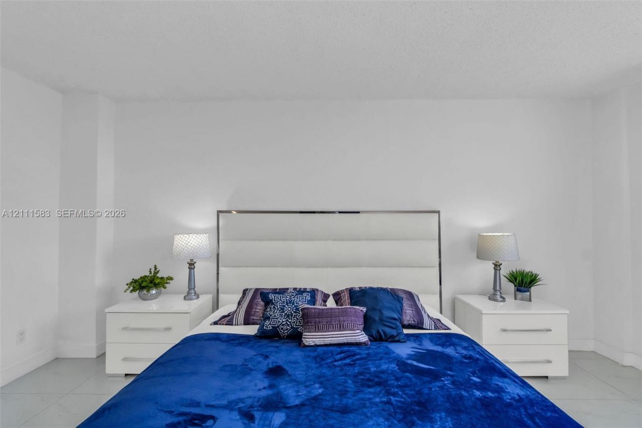 19370 Collins Ave , Unit 1516, Sunny Isles Beach, FL 33160 Photo