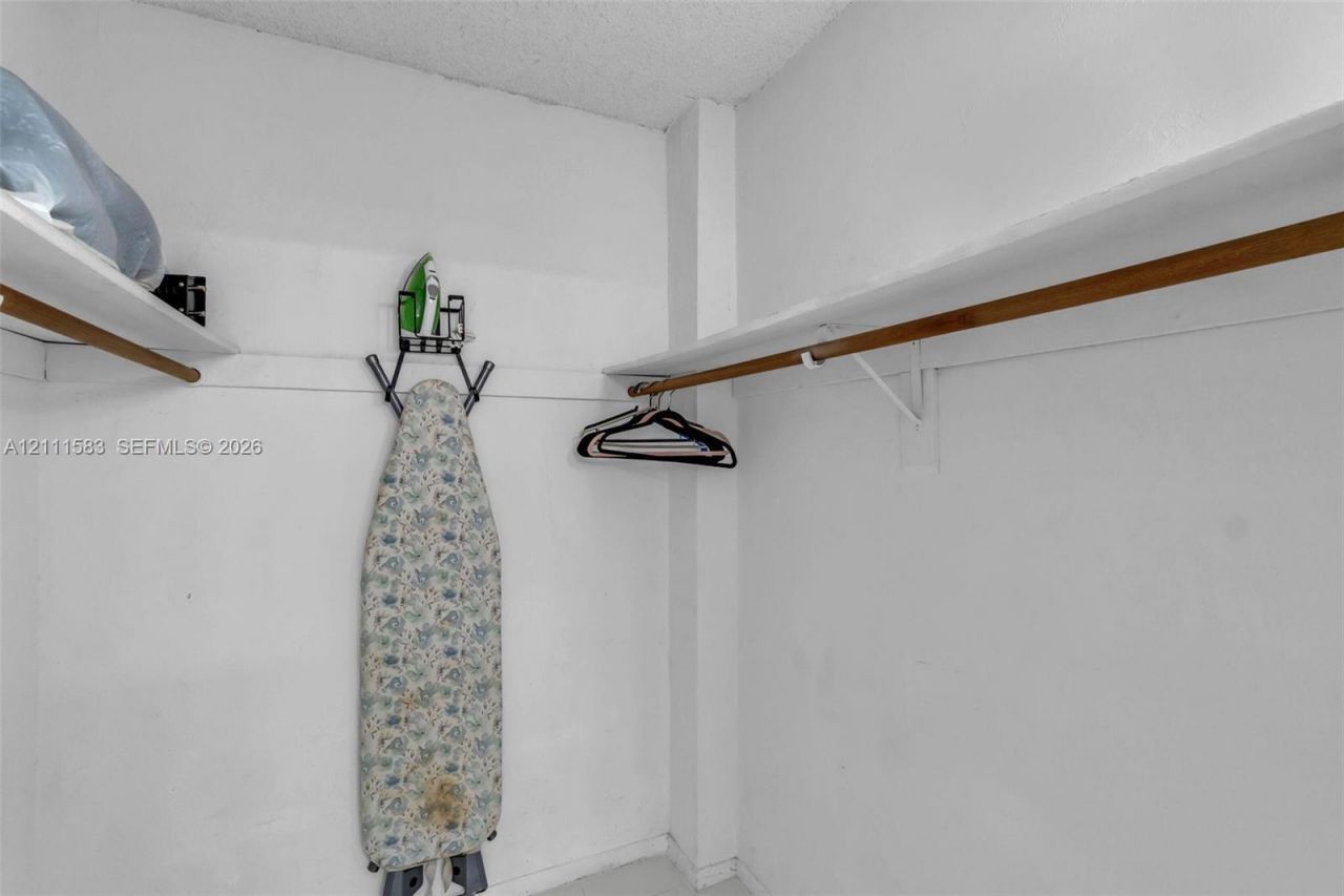 19370 Collins Ave , Unit 1516, Sunny Isles Beach, FL 33160 Photo