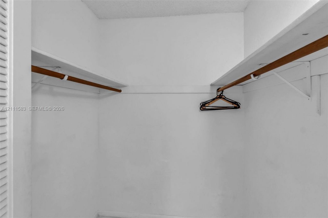 19370 Collins Ave , Unit 1516, Sunny Isles Beach, FL 33160 Photo