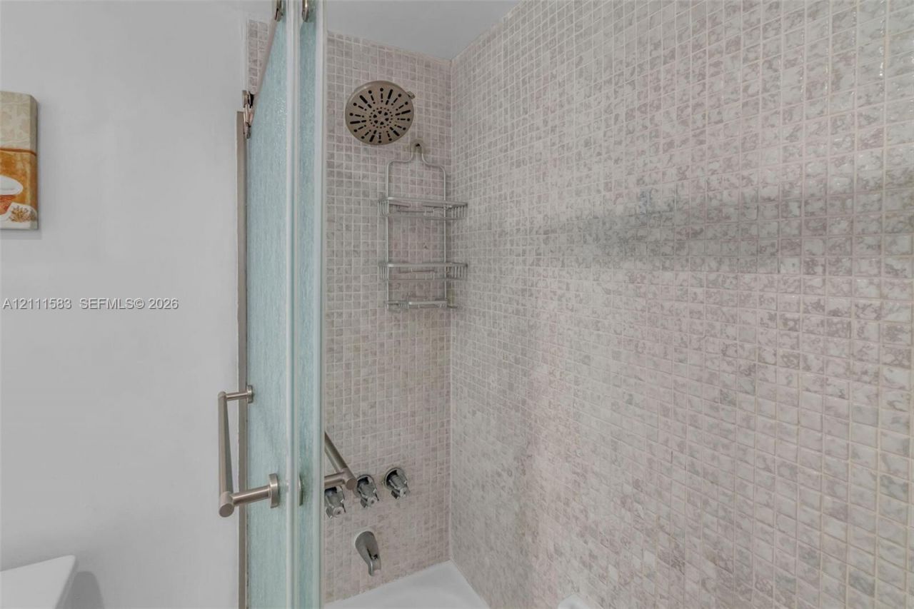 19370 Collins Ave , Unit 1516, Sunny Isles Beach, FL 33160 Photo