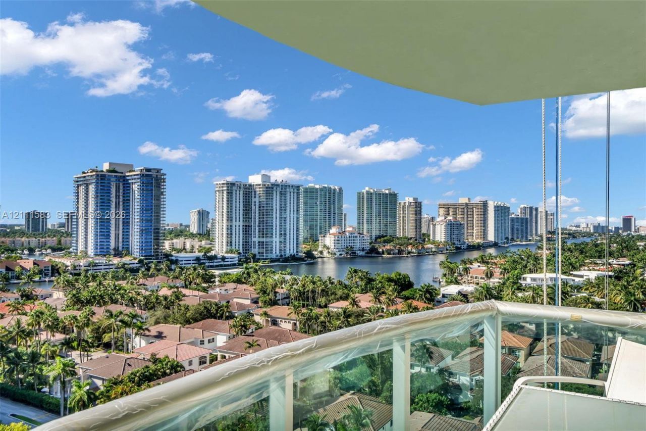 19370 Collins Ave , Unit 1516, Sunny Isles Beach, FL 33160 Photo