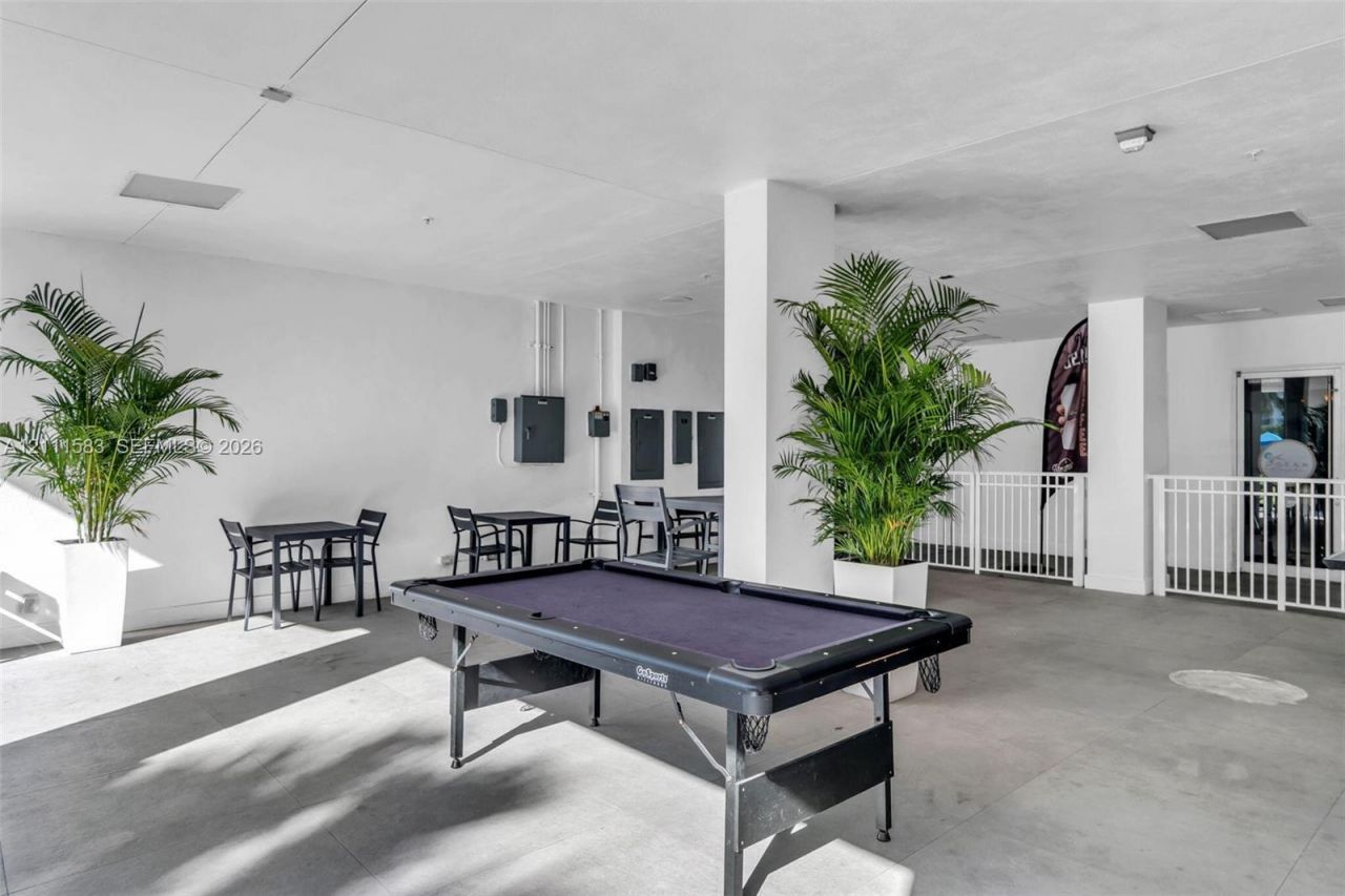19370 Collins Ave , Unit 1516, Sunny Isles Beach, FL 33160 Photo