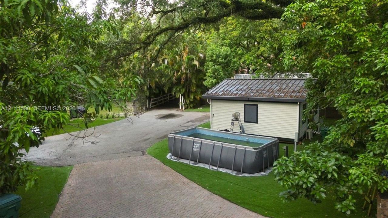5501 Woodland Ln , Dania Beach, FL 33312 Photo