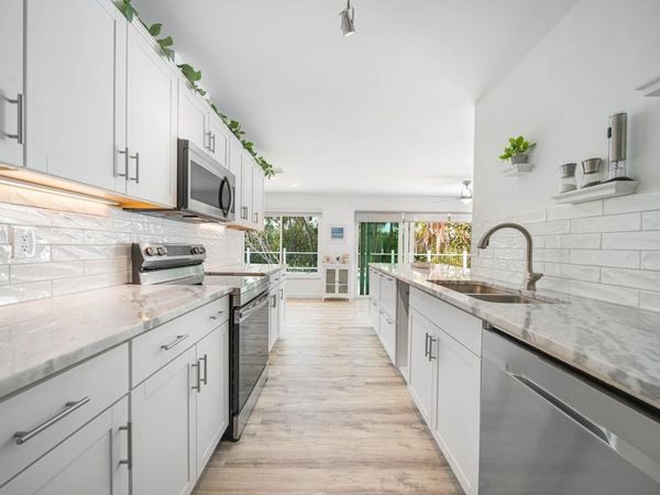 4639 Brainard Bayou Rd, Sanibel, FL 33957
