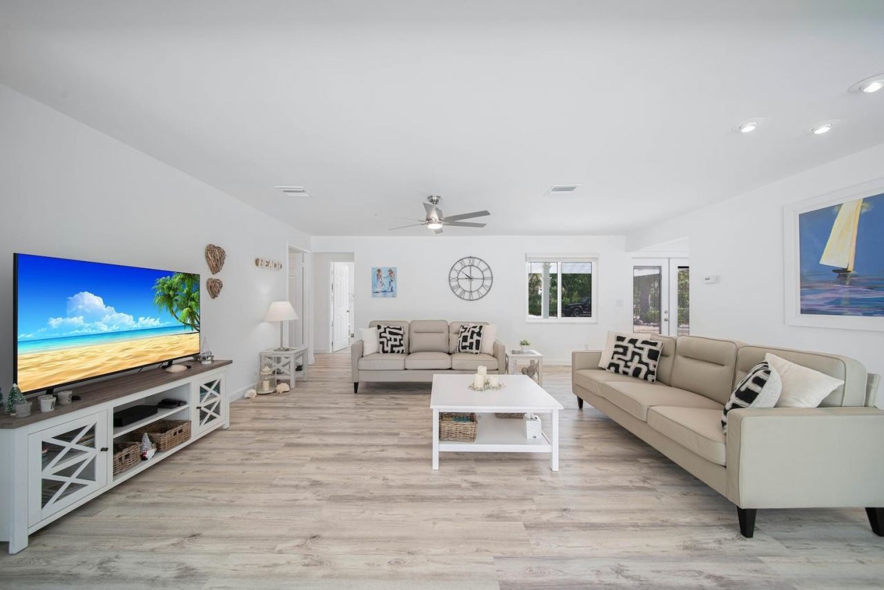 4639 Brainard Bayou Rd, Sanibel, FL 33957 Photo