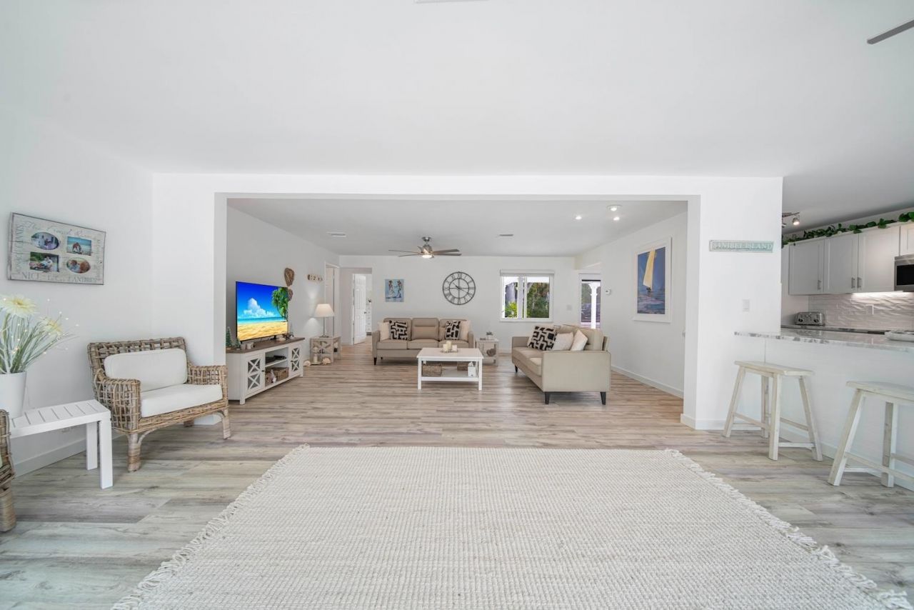 4639 Brainard Bayou Rd, Sanibel, FL 33957 Photo