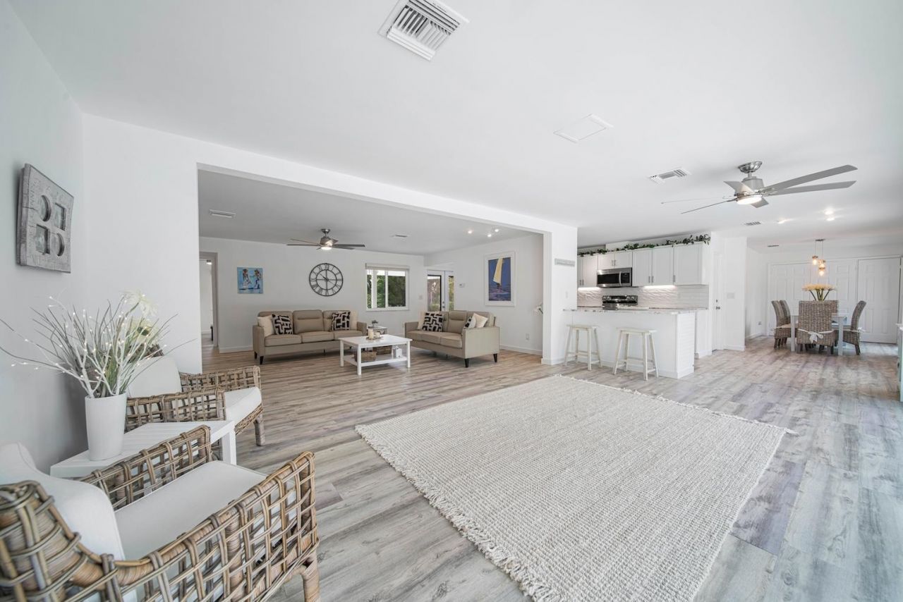 4639 Brainard Bayou Rd, Sanibel, FL 33957 Photo