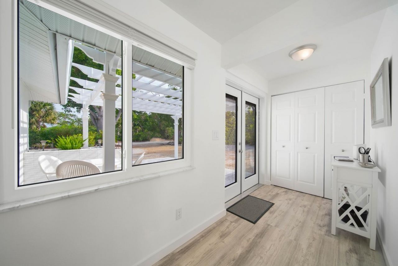 4639 Brainard Bayou Rd, Sanibel, FL 33957 Photo