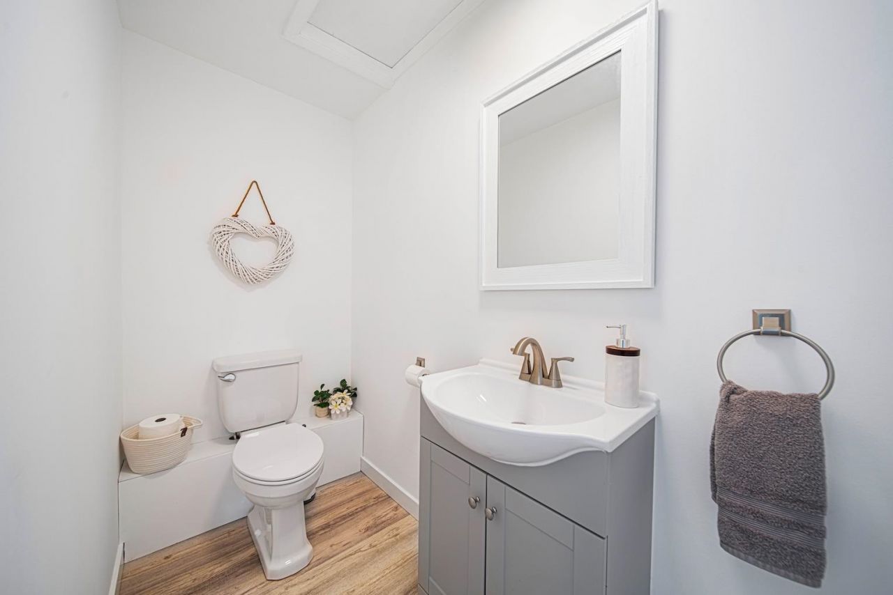 4639 Brainard Bayou Rd, Sanibel, FL 33957 Photo