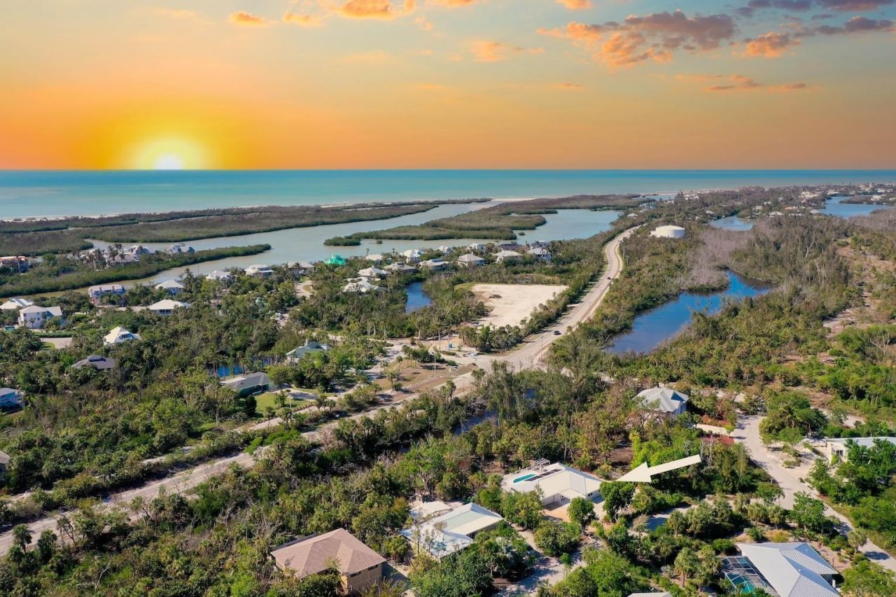 4639 Brainard Bayou Rd, Sanibel, FL 33957 Photo