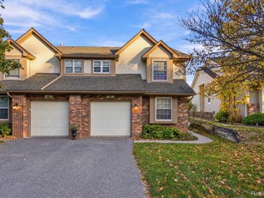 863 Whisperwood Trail , Fenton, Mi 48430