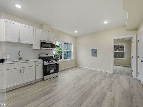 59 Cedar St, Unit 405, Paterson, NJ 07501