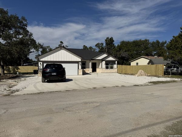 1031 Sunset Park, Spring Branch, TX 78070