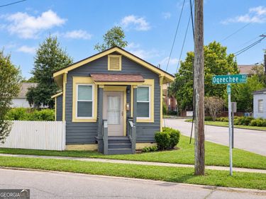1712 Ogeechee Road, Savannah, GA 31415