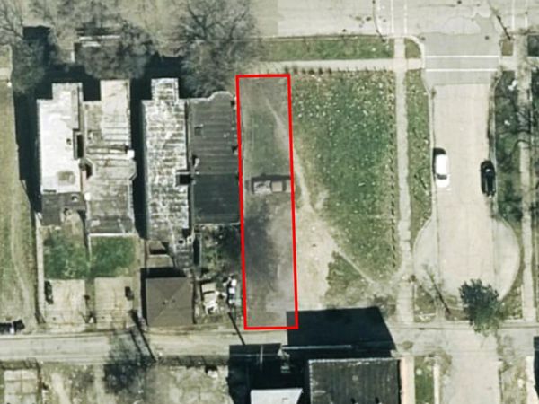 3907 W Grenshaw Street , Chicago, IL 60624