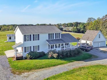 54 Vinyard Road, Glade Hill, VA 24092