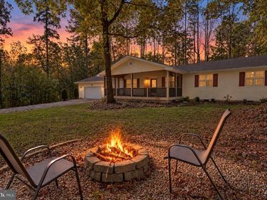 32 MILTONS LANE, LOUISA, VA 23093
