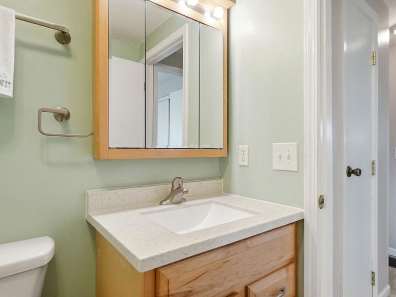 1085 Ardath Court, Columbus, OH 43228 Photo 12