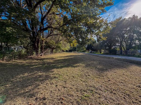 215 W Florida Avenue, Anadarko, OK 73005