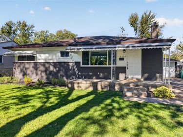 2177 Chevrolet Street, Ypsilanti Township, Mi 48198