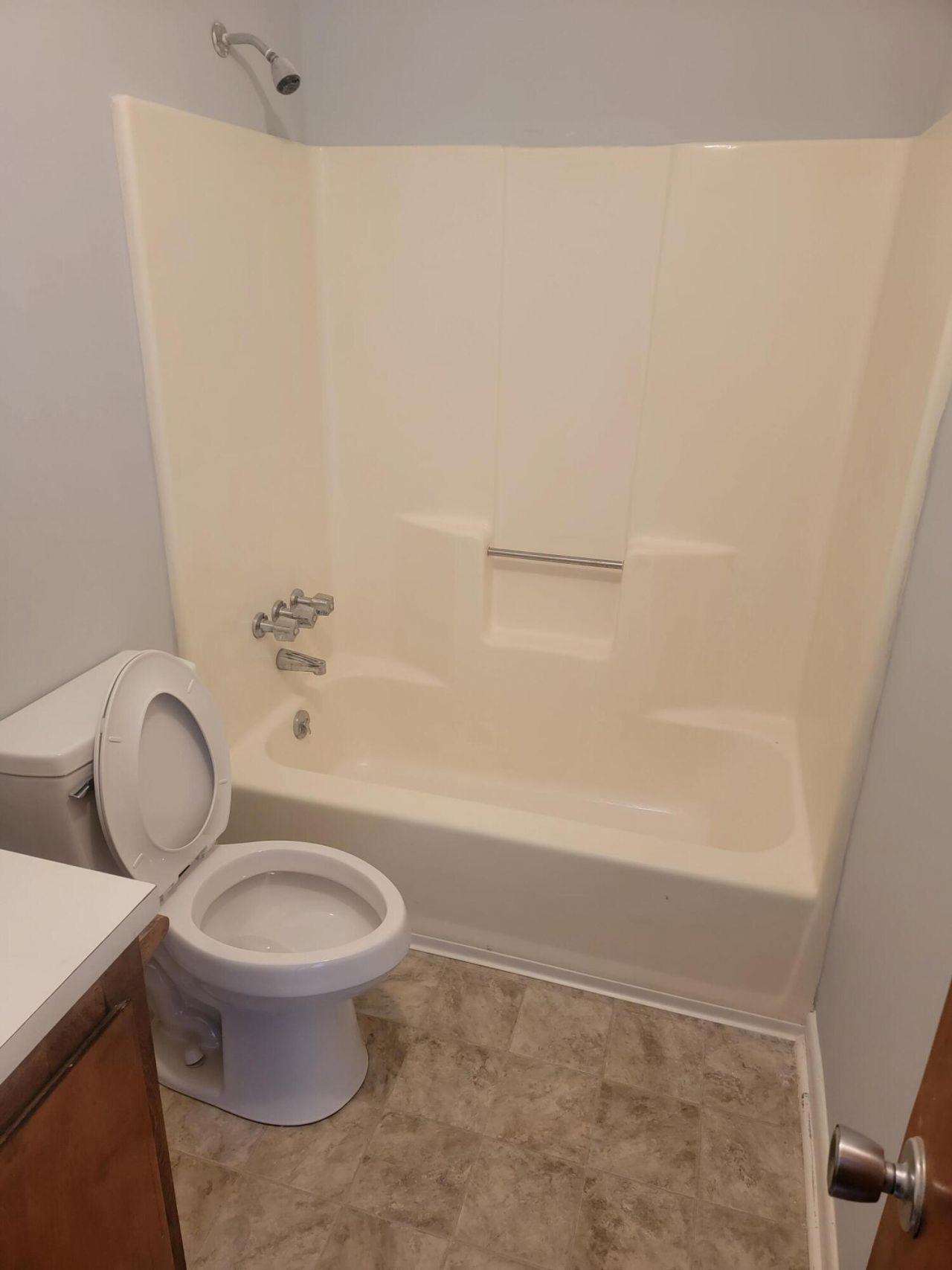 106 Greencastle Drive Photo 7