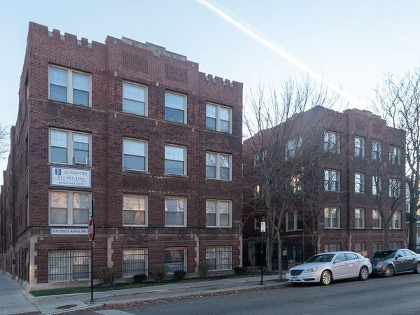 3263 W Wrightwood Avenue , Unit 2S, Chicago, IL 60647