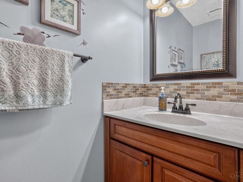 1046 Hayward Circle, Miami Township, OH 45150 Photo 15