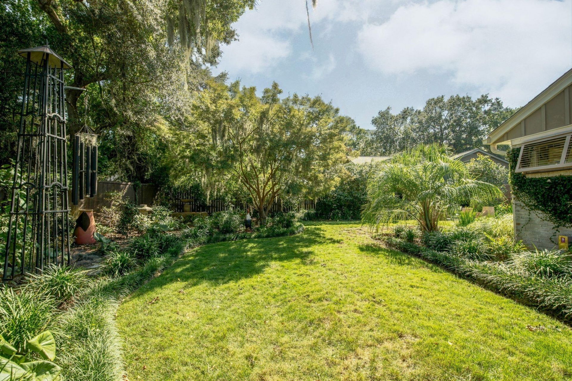 1157 South Boulevard Photo 50