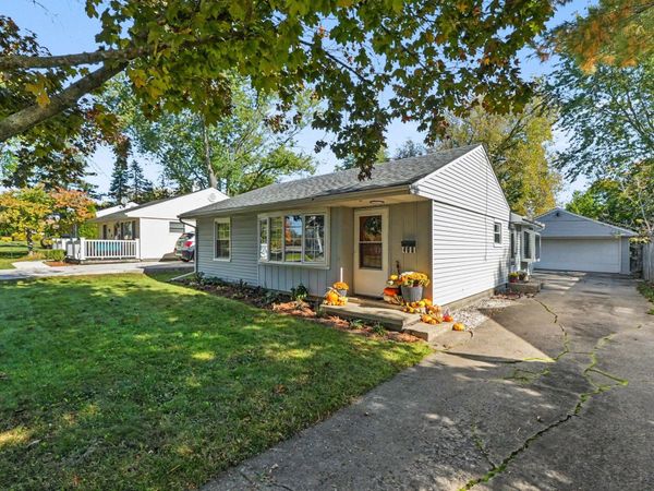 406 N Harris Street, Saline, MI 48176