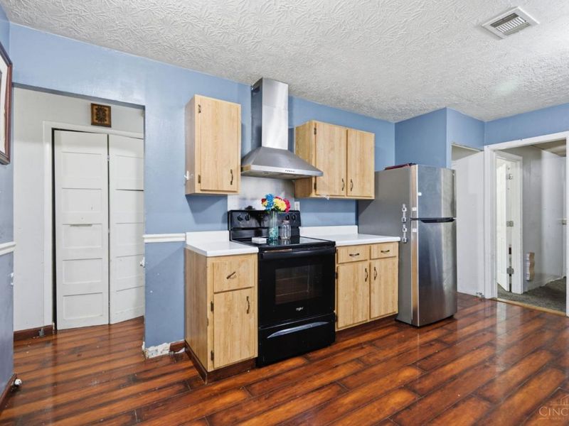 9896 Marino Drive, Cincinnati, OH 45251 Photo 10