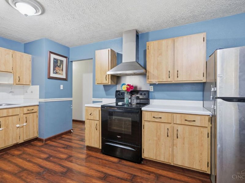 9896 Marino Drive, Cincinnati, OH 45251 Photo 13