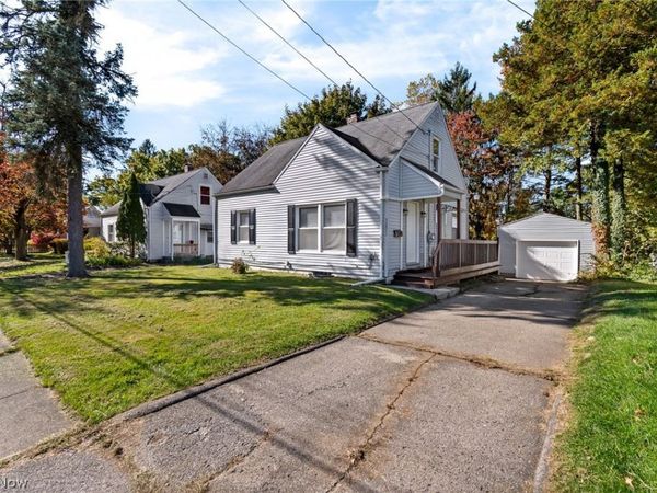 1332 Greenwood Avenue , Akron, OH 44320
