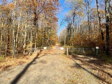 982 Dog Hill Road, Maryland, NY 12116