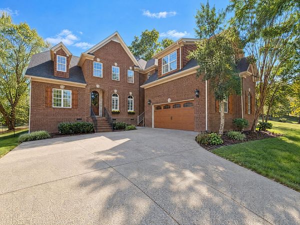 1013 Glessner Dr , Spring Hill, TN 37174