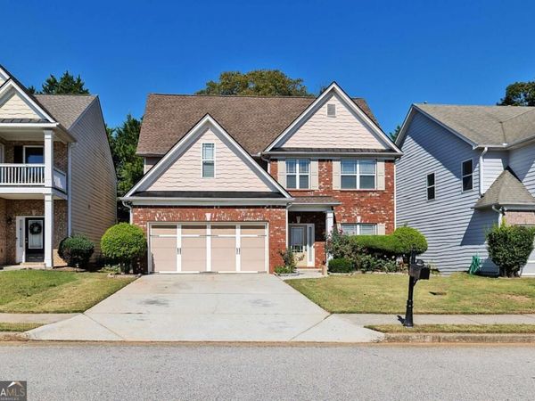 702 Lynnfield Drive, Lawrenceville, GA 30045