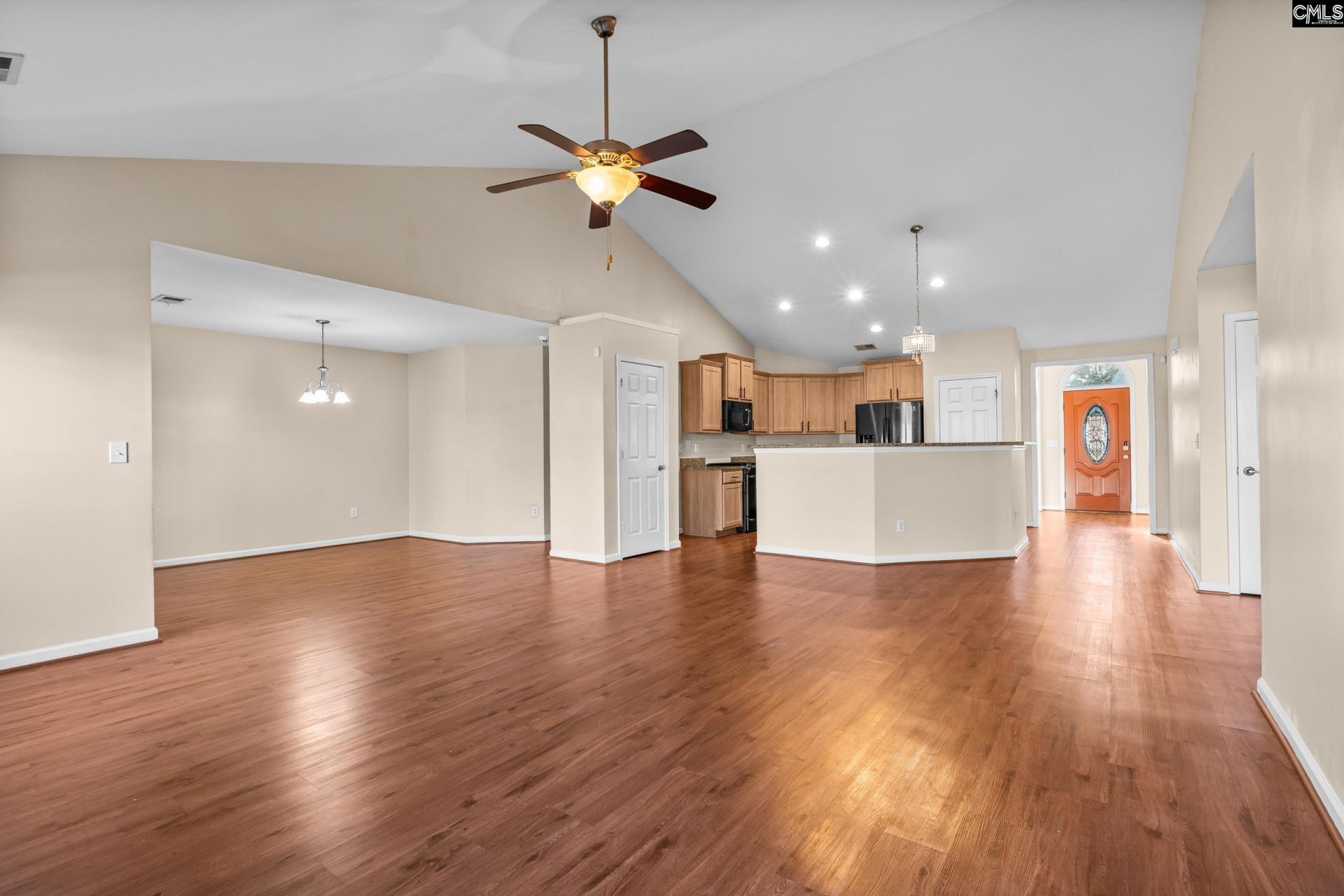 100 W Casterton Drive  Photo 6