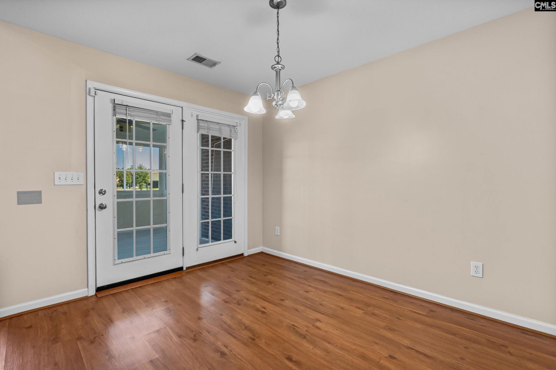 100 W Casterton Drive  Photo 7