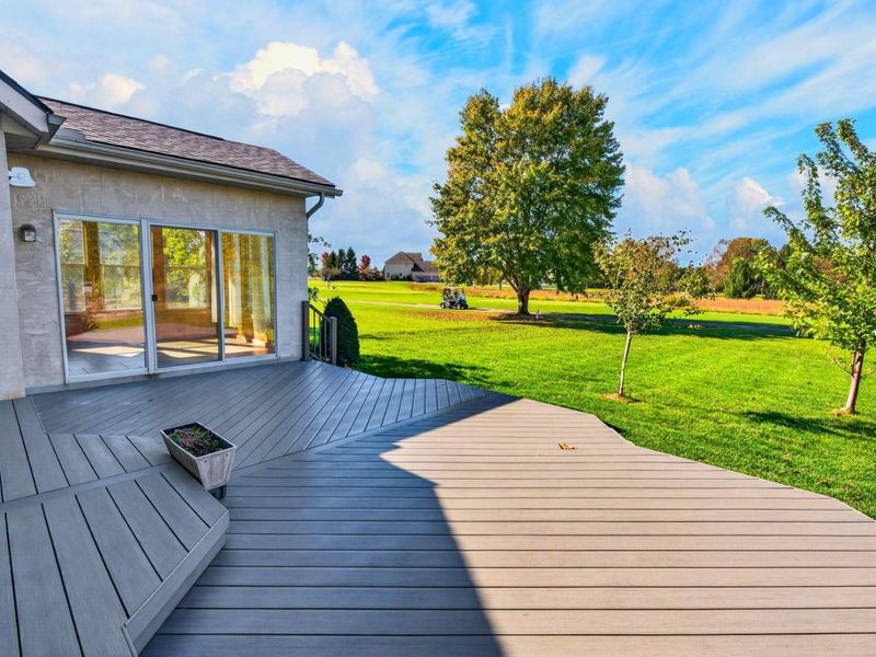 7215 Bromfield Drive , Canal Winchester, OH 43110 Photo 12