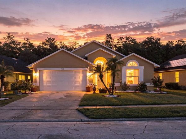 2452 WINCHESTER BOULEVARD , KISSIMMEE, FL 34743