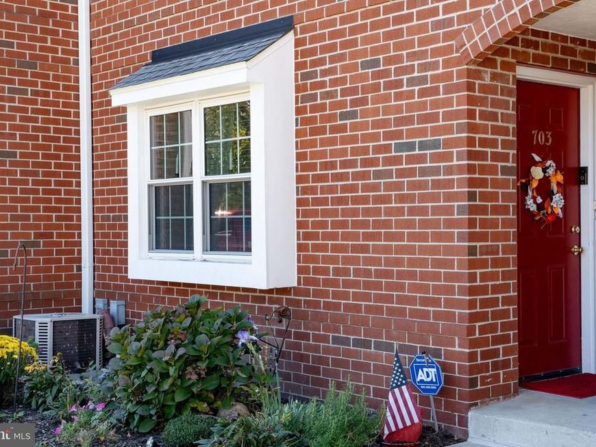 750 E Marshall Street, Unit 703, West Chester, PA 19380 Main Photo