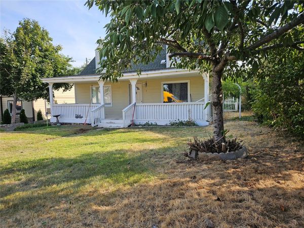 465 3rd Avenue SW, Ephrata, WA 98823
