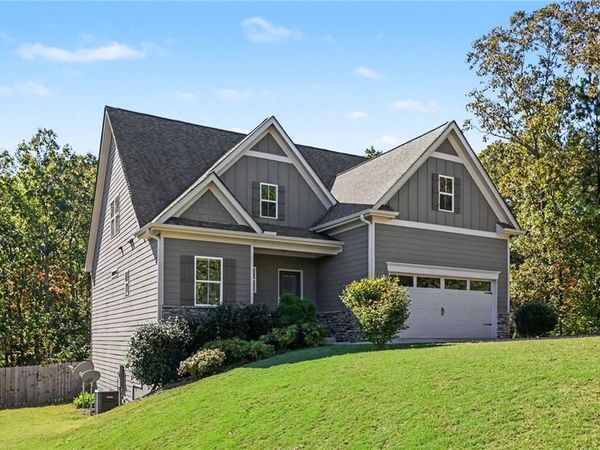 99 Glen Oaks Drive , Dawsonville, GA 30534